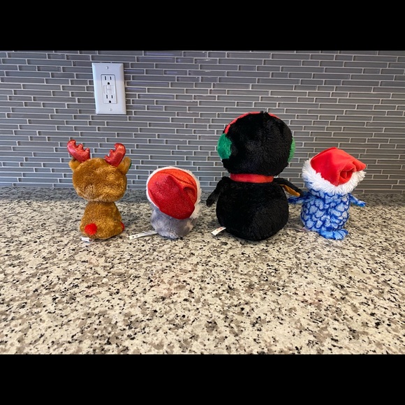 Stuffed animals - Picture 2 of 9